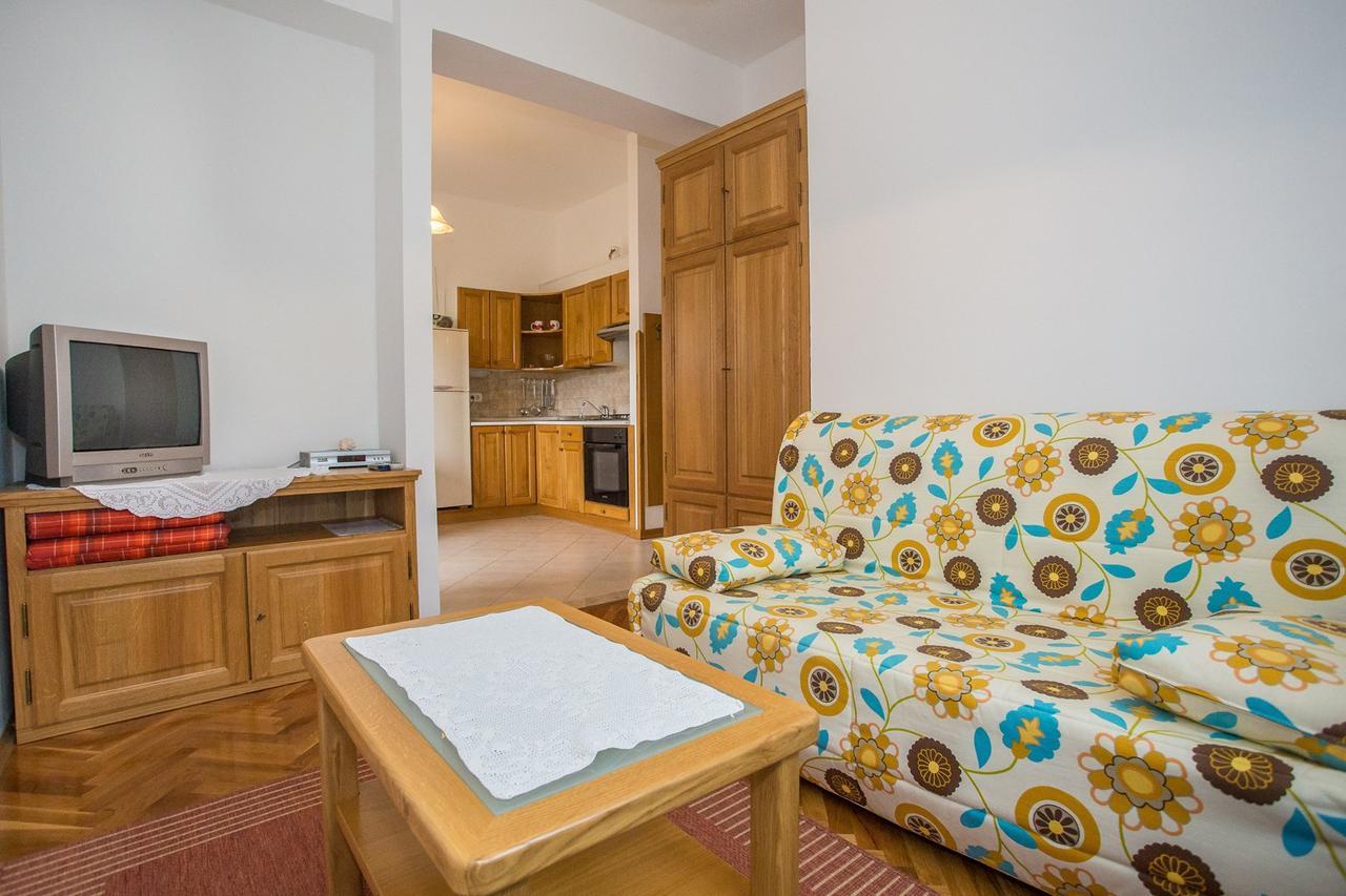 פורץ Apartments Staver מראה חיצוני תמונה