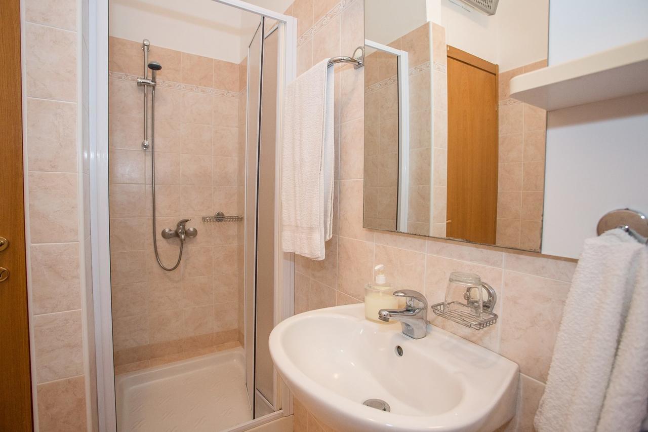 פורץ Apartments Staver מראה חיצוני תמונה