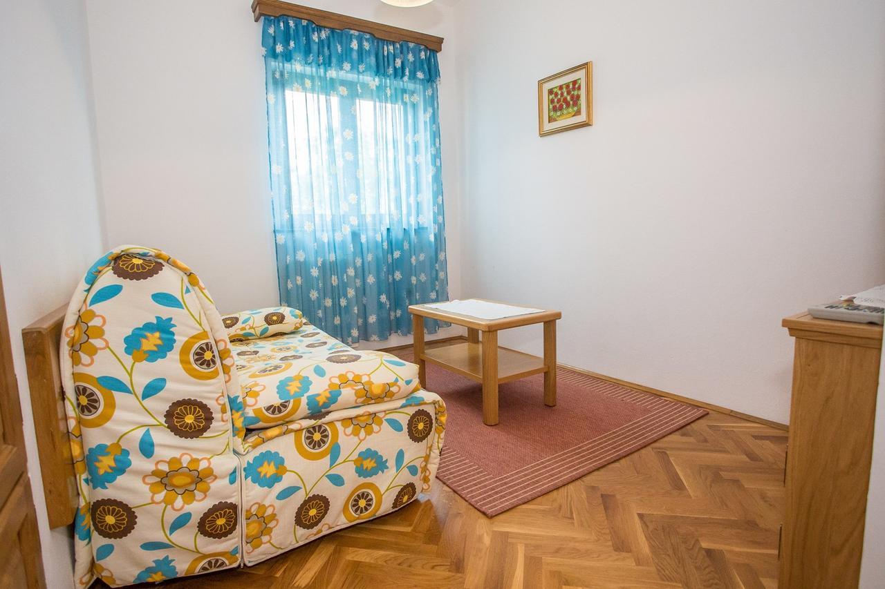 פורץ Apartments Staver מראה חיצוני תמונה